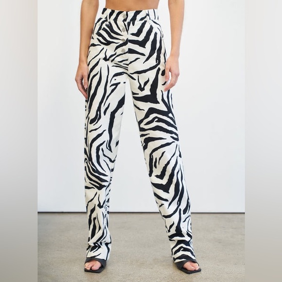 High waisted zebra print jeans - Picture 2 of 3